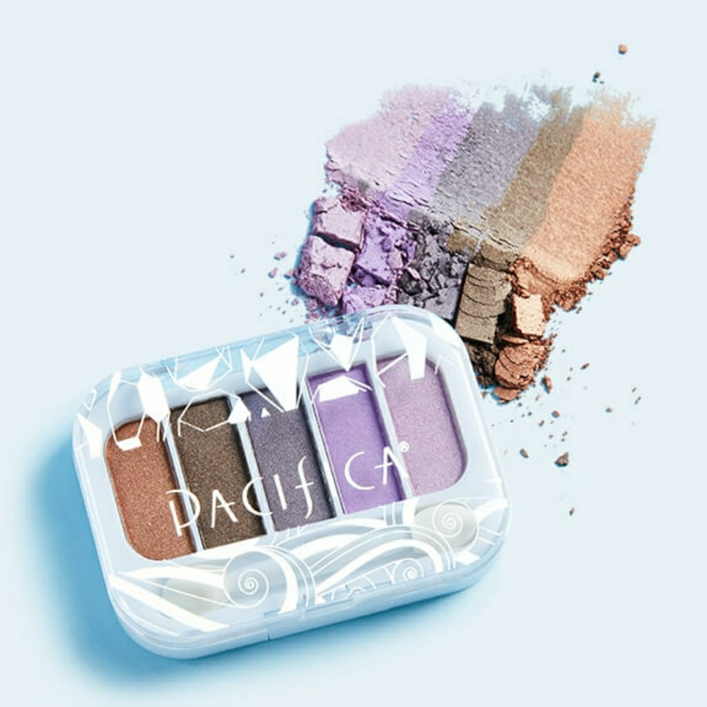 3/$15 ⭐HOST PICK⭐NWT ipsy pacifica eyeshadow